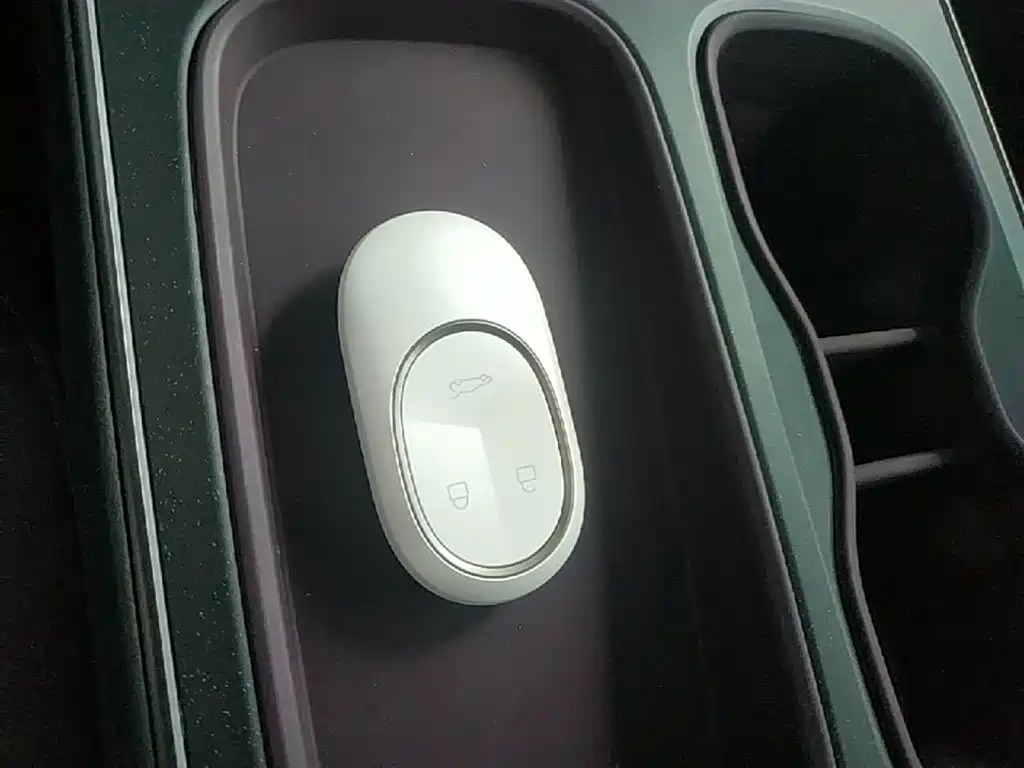 NIO ET5 — миниатюра 9