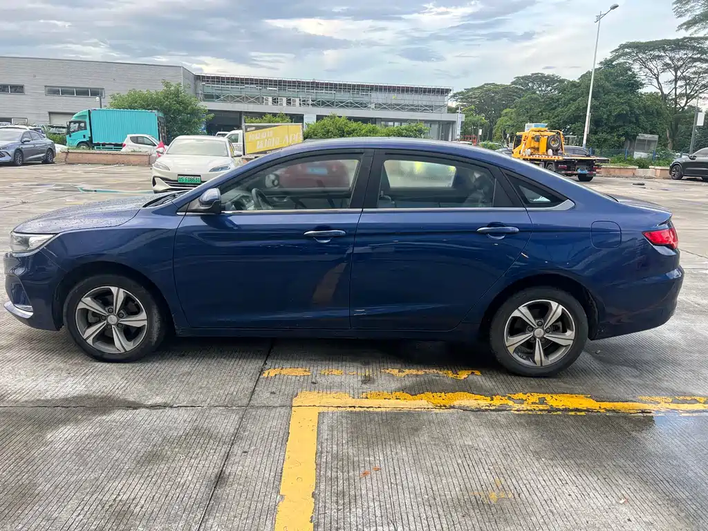 Geely Emgrand GL GL 2019 1.4T CVT Elite Smart