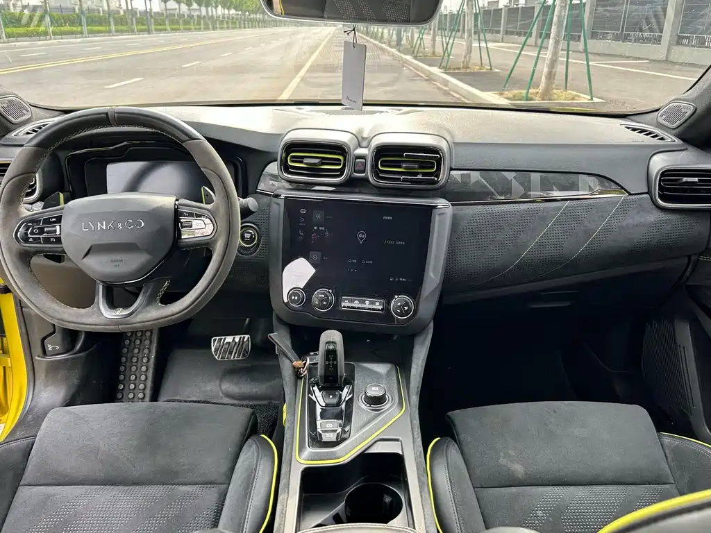 LYNK  03