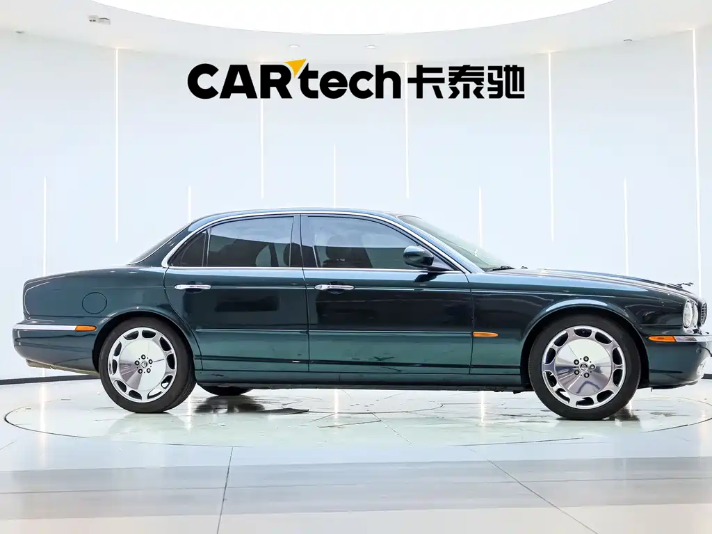 Jaguar XJ — миниатюра 2