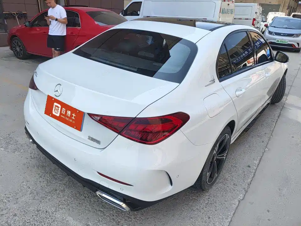Mercedes-Benz C-Class — миниатюра 4