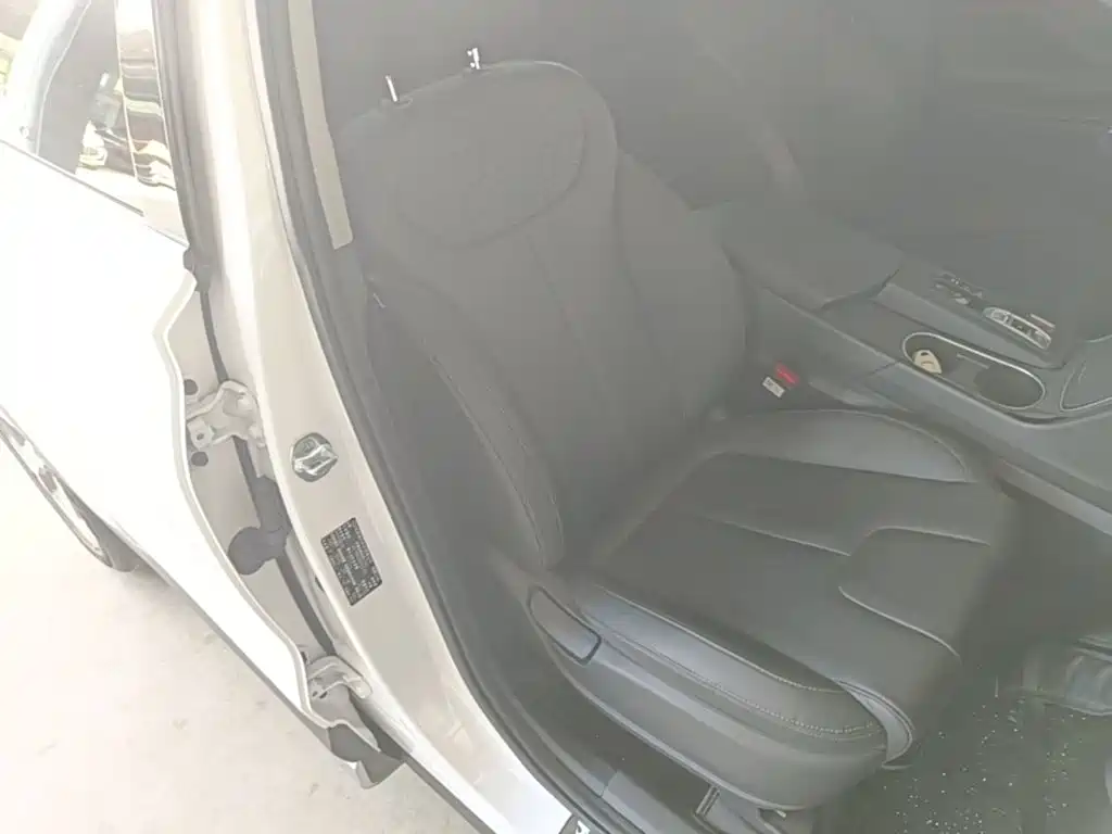 Hyundai Santa Fe — миниатюра 25