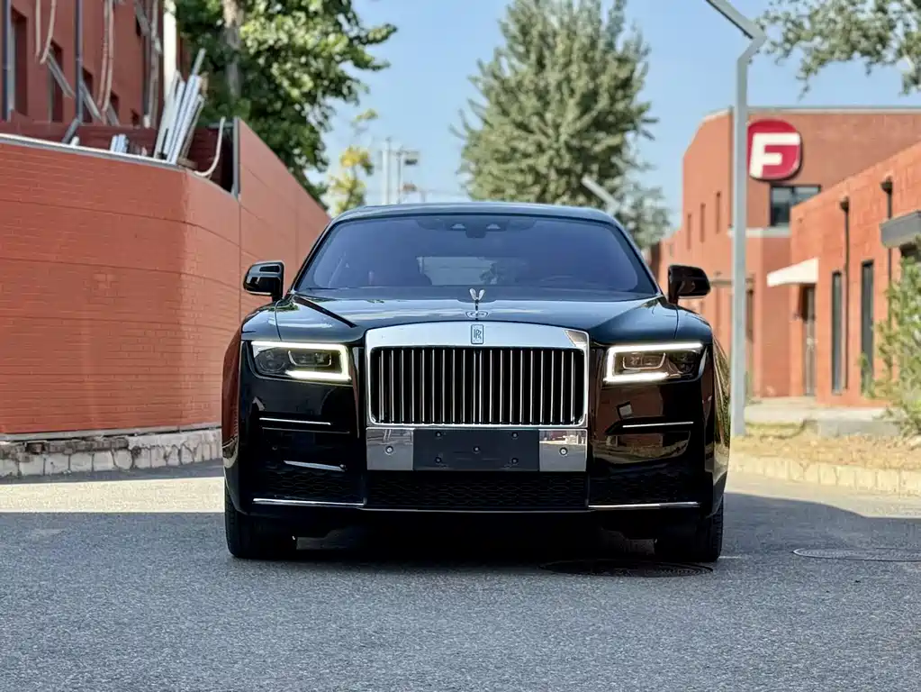 ROLLS-ROYCE GUST