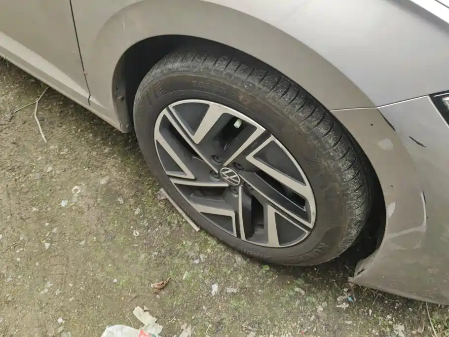 Volkswagen Sagitar — миниатюра 6