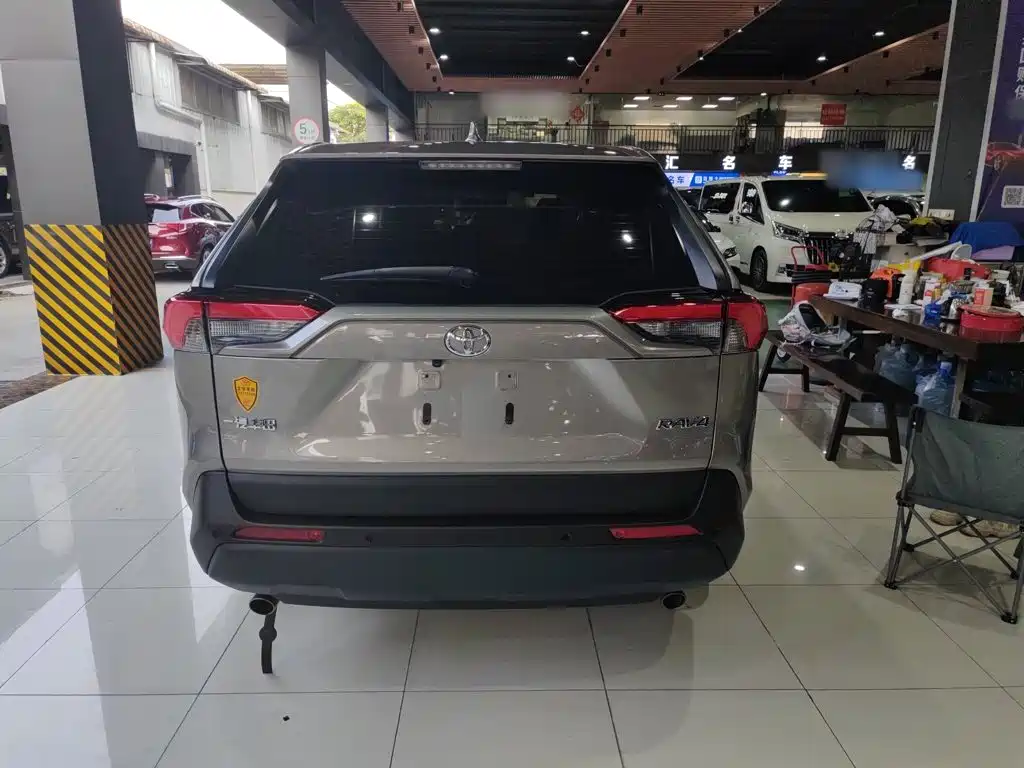 Toyota RAV4 2022 2.0L CVT