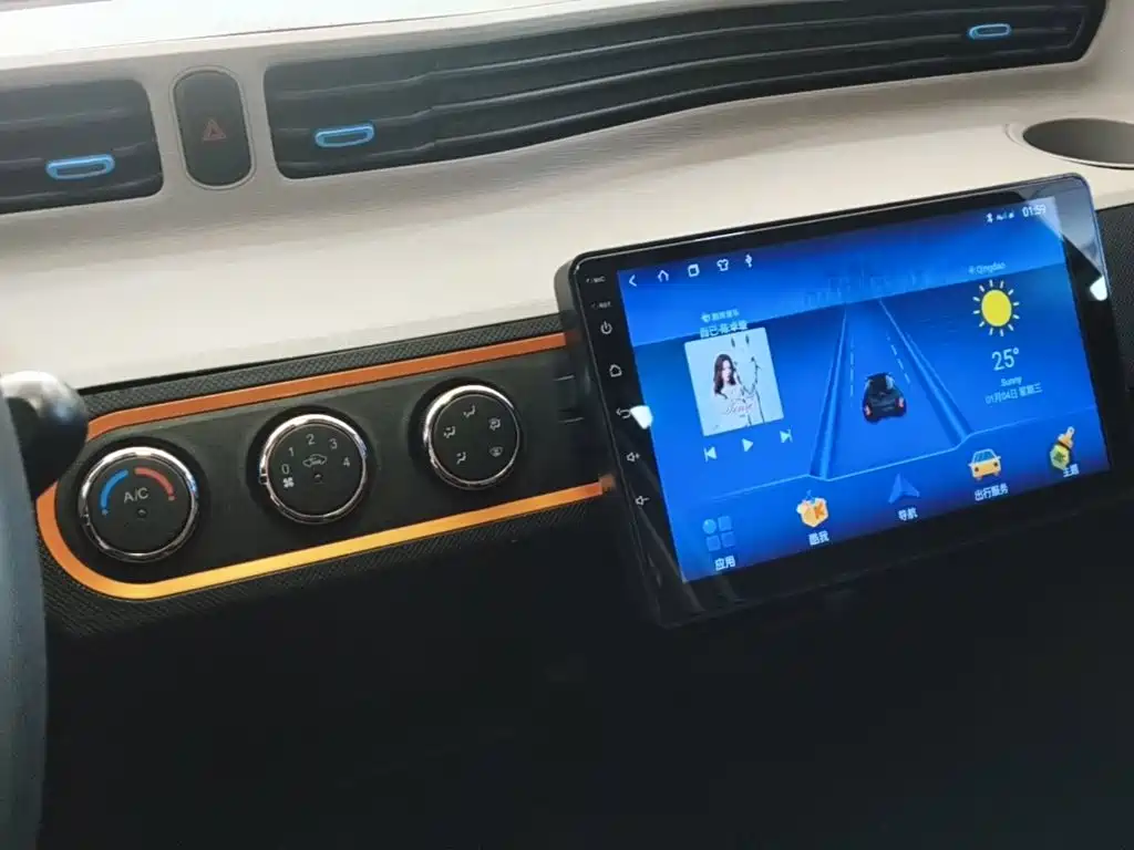 Wuling MINIEV — миниатюра 13
