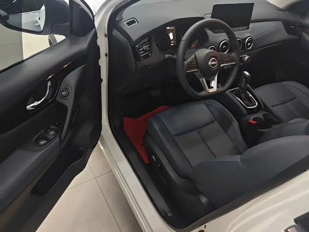 Nissan Qashqai — миниатюра 16