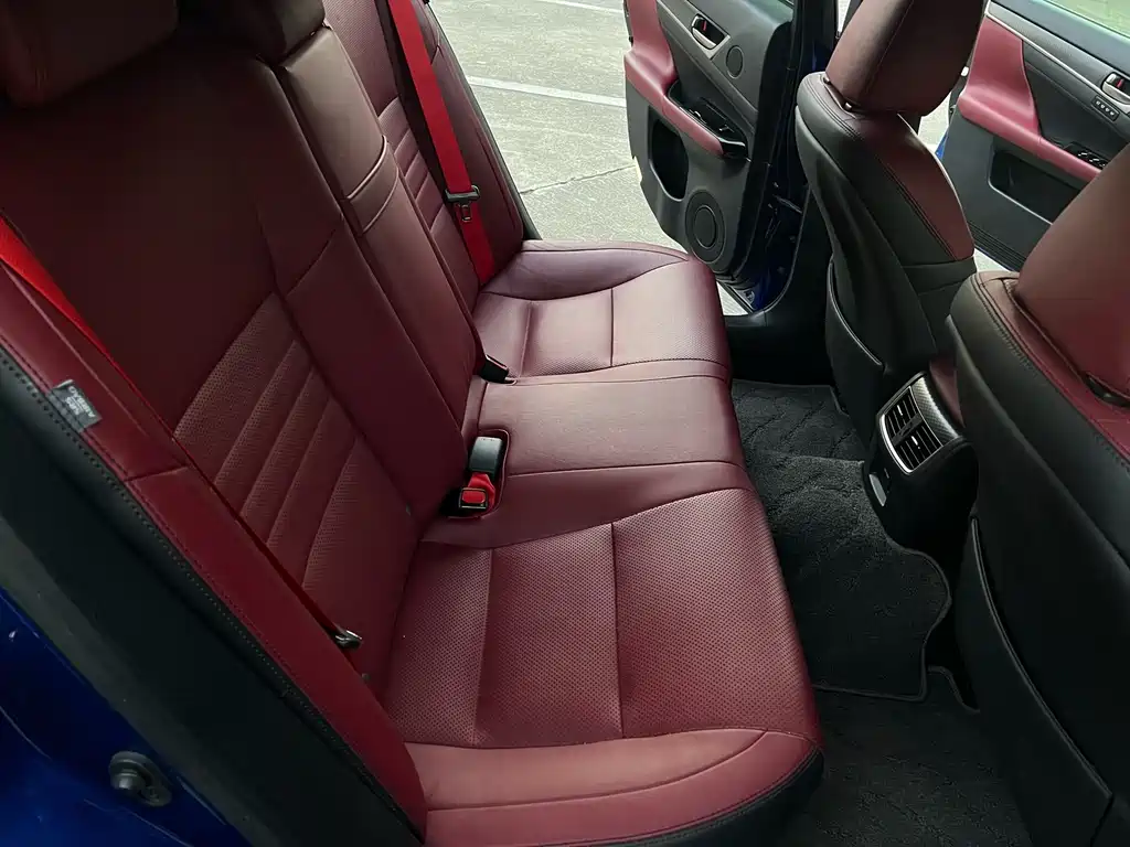 Lexus GS — миниатюра 11