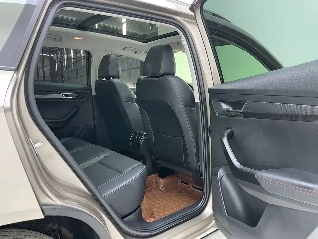 Skoda Karoq — миниатюра 23