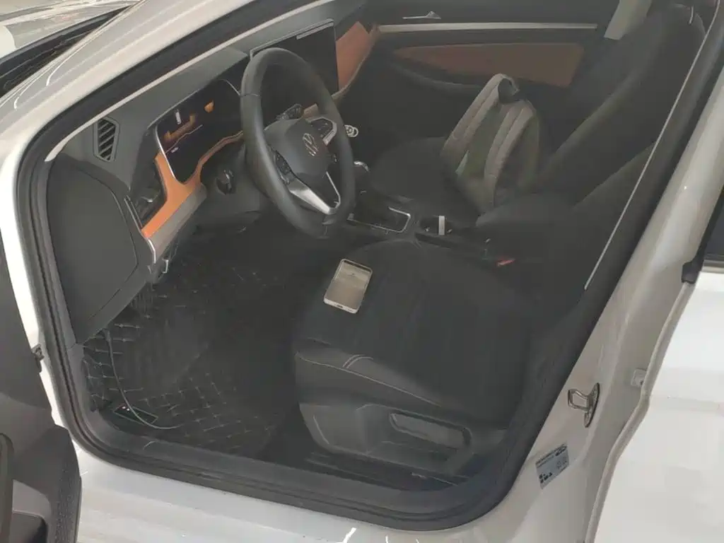 Volkswagen Bora — миниатюра 15