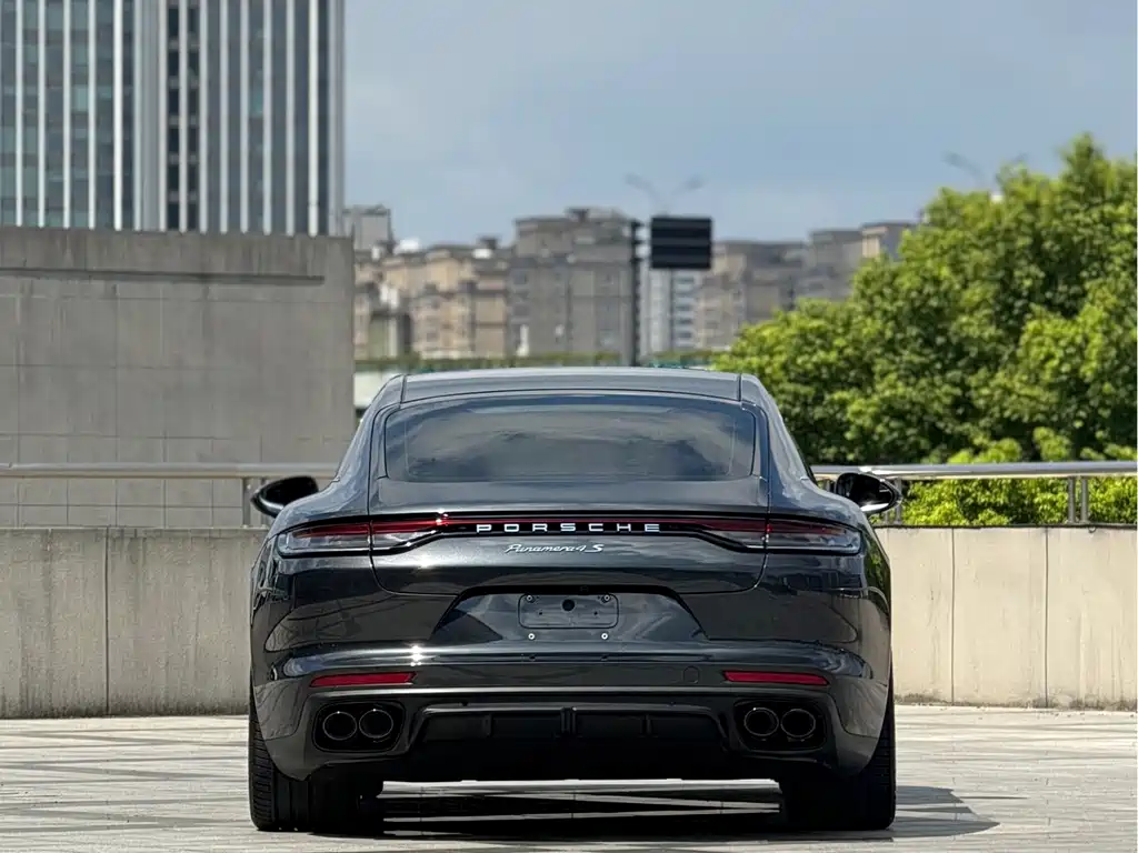 Porsche Panamera — миниатюра 4