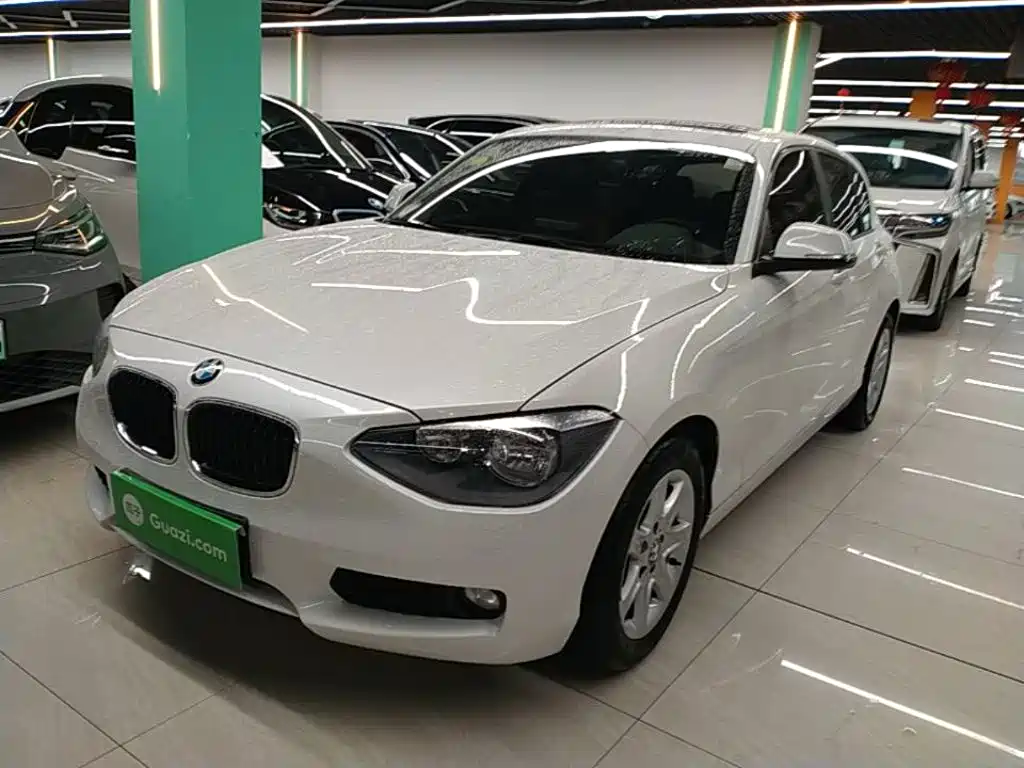 BMW 1 Series (Import) — миниатюра 2