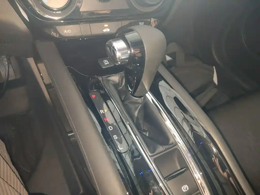 Honda Vezel — миниатюра 14