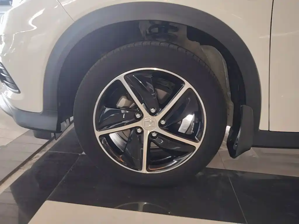 Honda Vezel — миниатюра 23