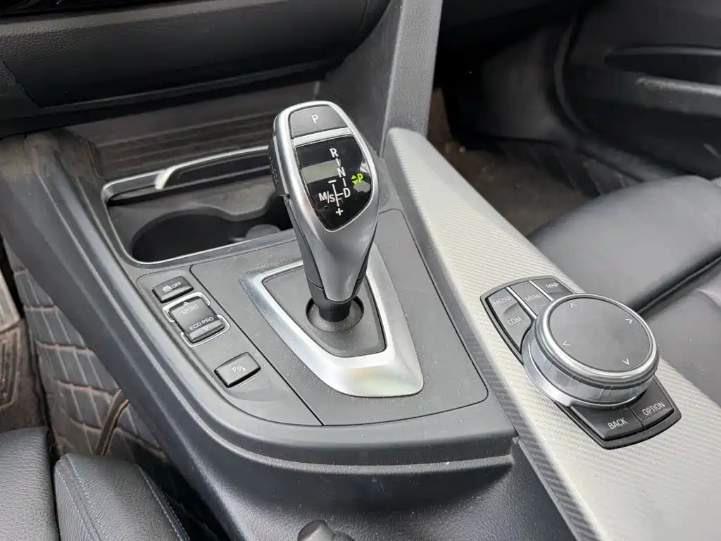 BMW 3 Series — миниатюра 9