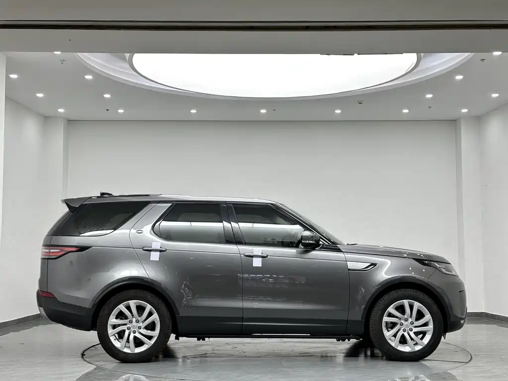 Land Rover Discovery — миниатюра 4