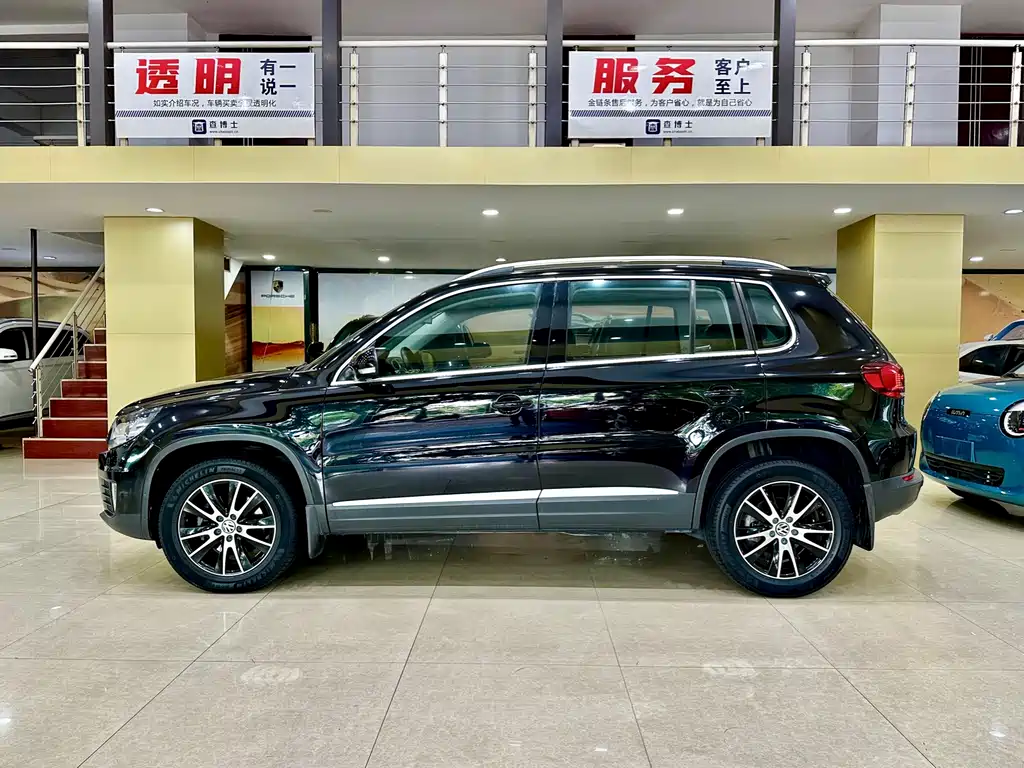Volkswagen Tiguan — миниатюра 2