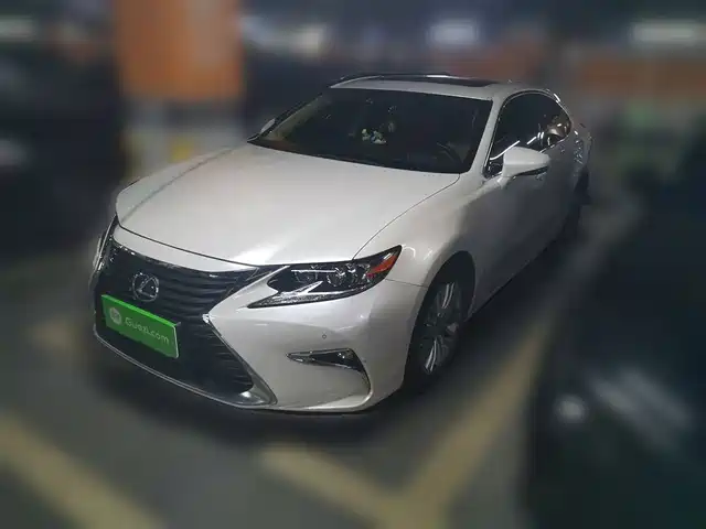 LEXUS  ES 2016