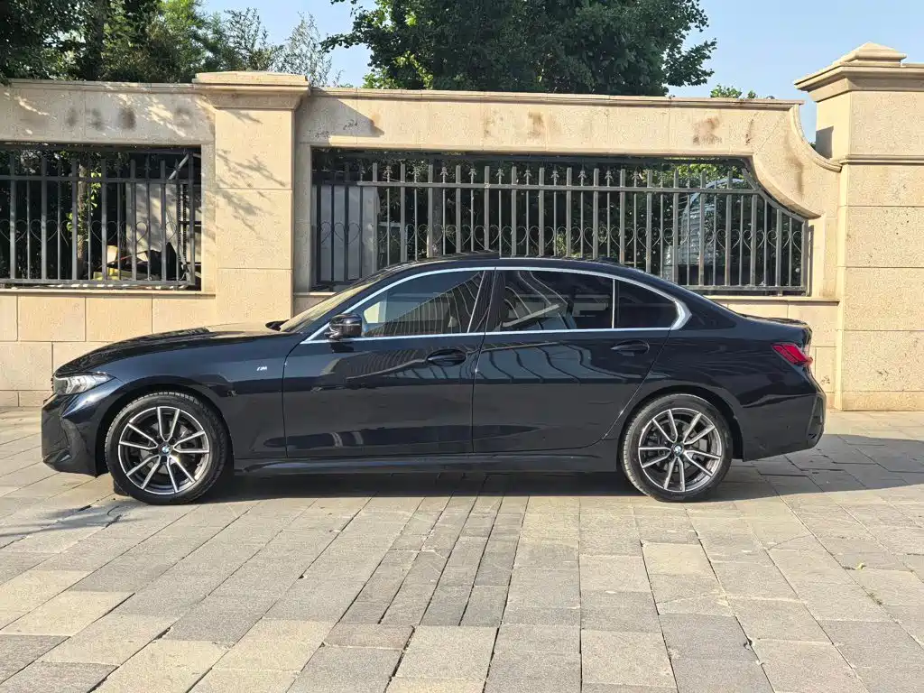 BMW 3 Series — миниатюра 11