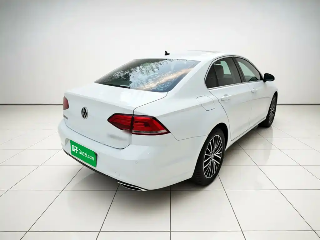 Volkswagen Lamando — миниатюра 4