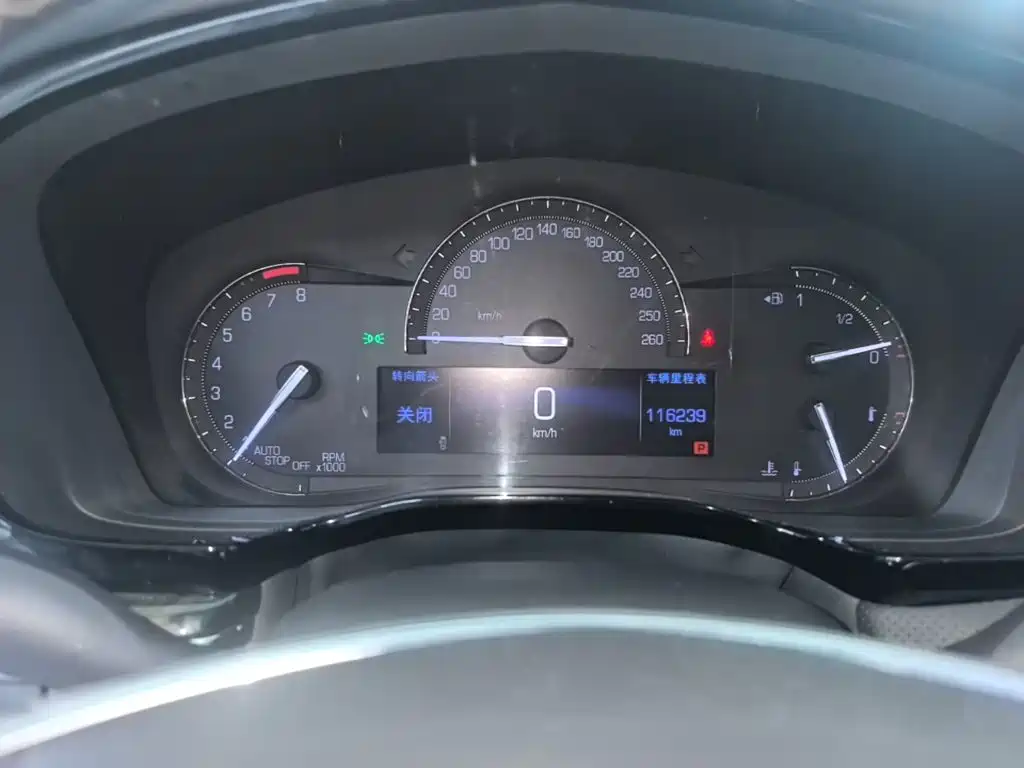 Cadillac XT5 — миниатюра 12