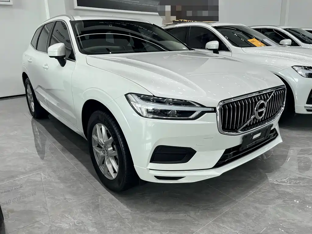 Volvo XC60 2019 T5 V