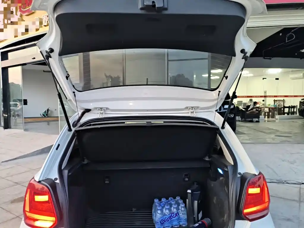 Volkswagen Polo — миниатюра 19