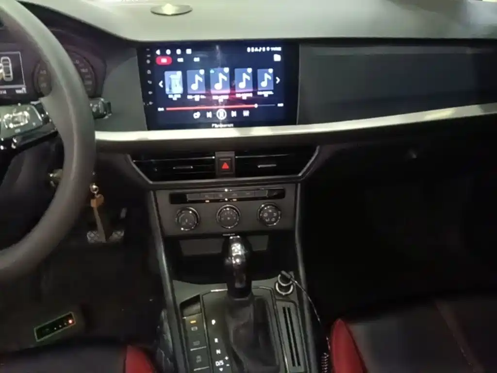 Volkswagen Lavida — миниатюра 13