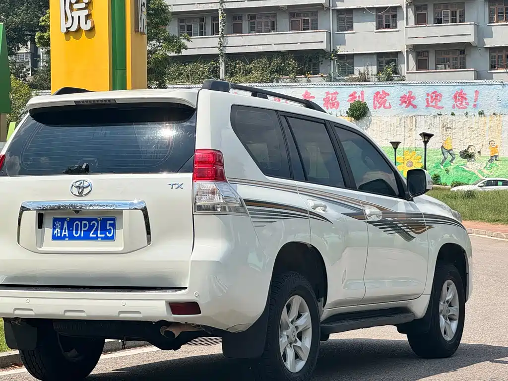 Toyota Prado (Import) — миниатюра 3