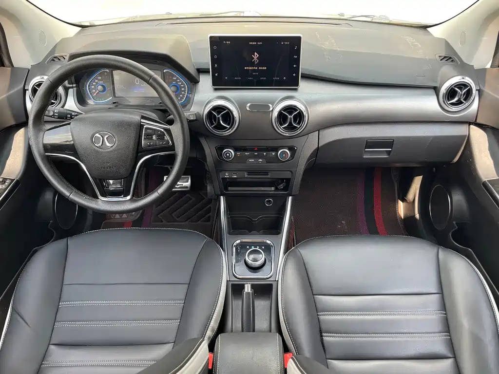 BAIC New Energy EC5 — миниатюра 10