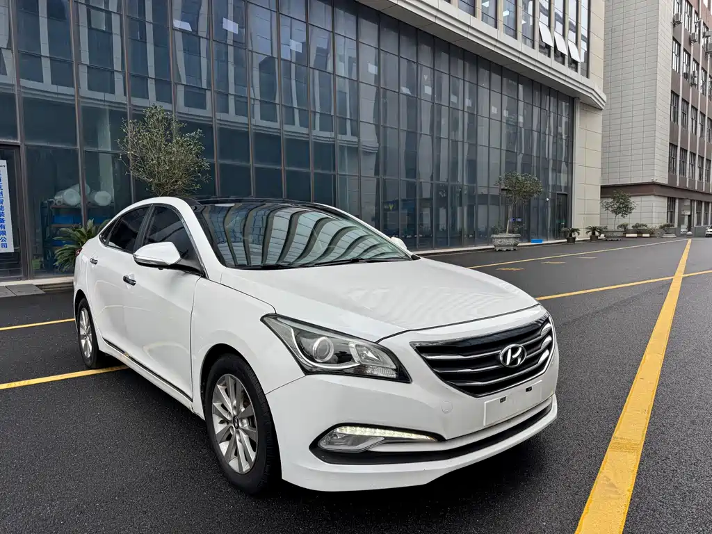 Hyundai Mistra — миниатюра 3