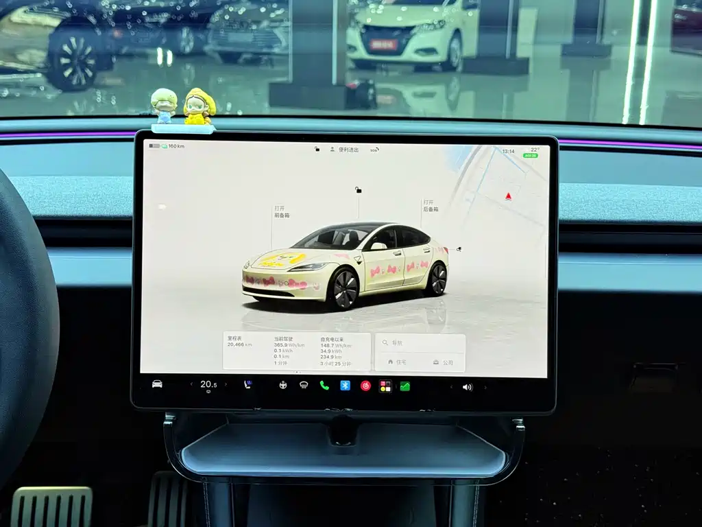 Tesla Model 3 — миниатюра 11