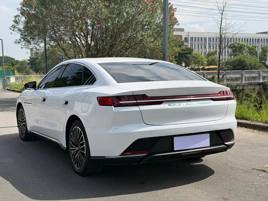 BYD Han — миниатюра 5