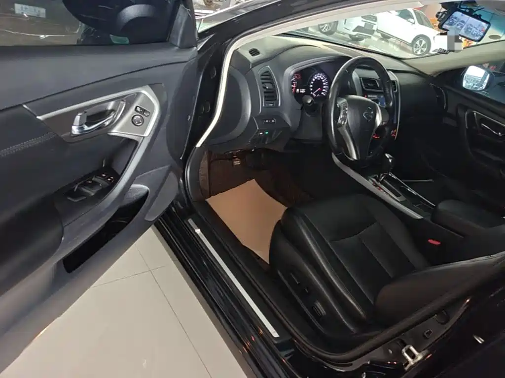 Nissan Teana — миниатюра 16