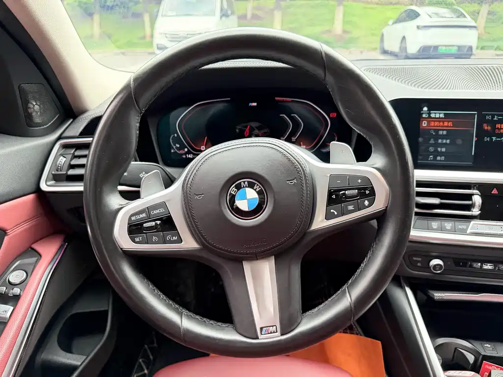 BMW 3 Series — миниатюра 4