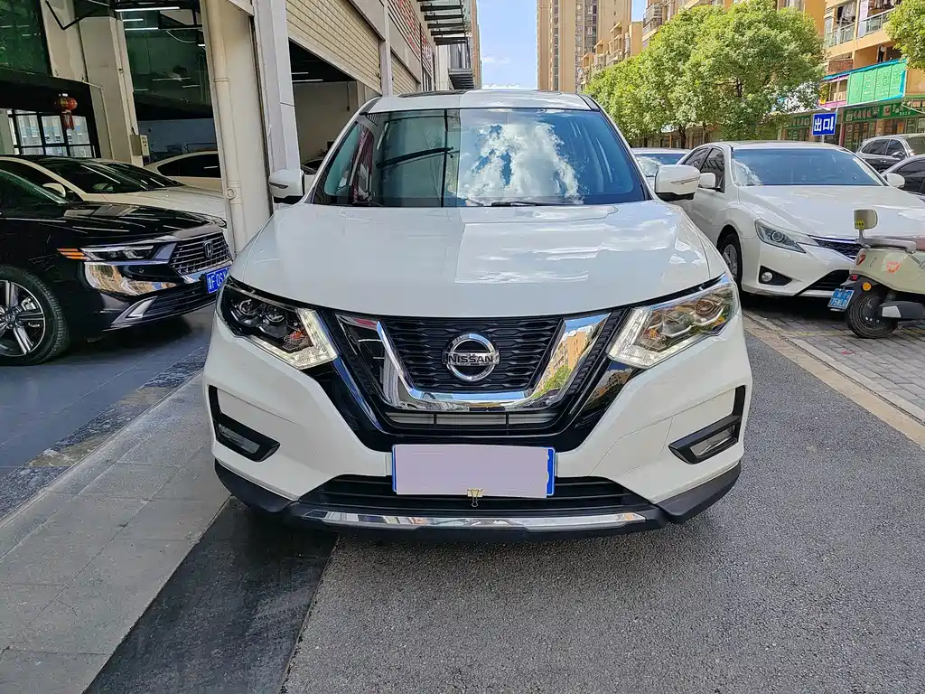 Nissan X-Trail — миниатюра 2
