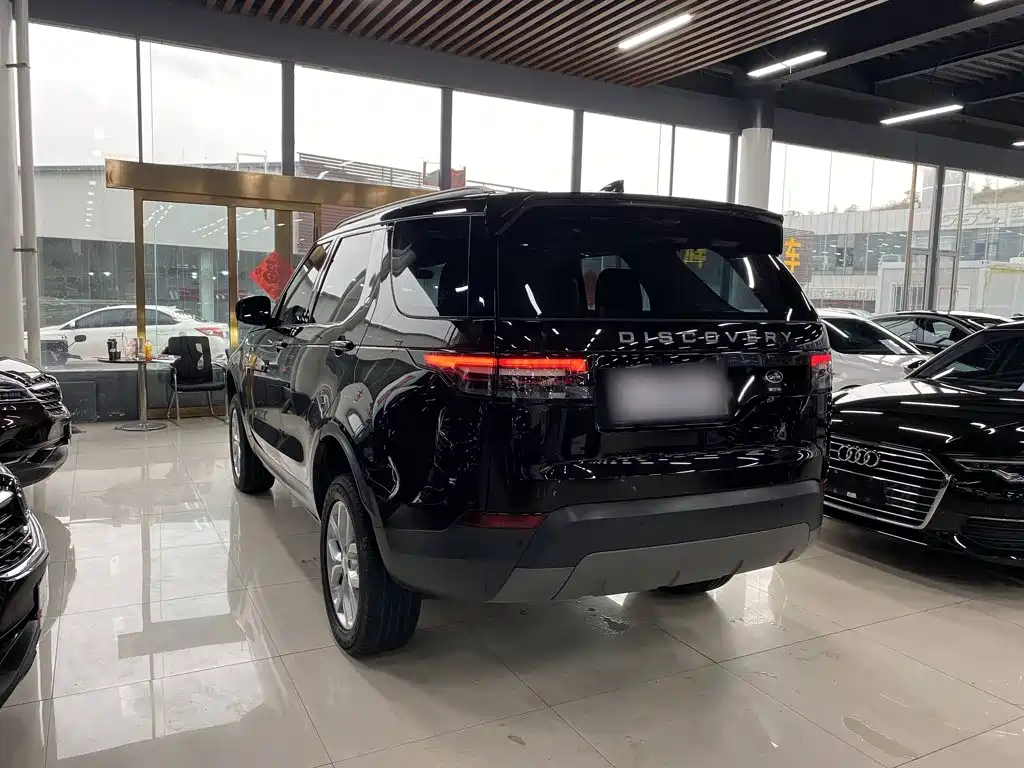 Land Rover Discovery 2017 3.0 SC V6 S