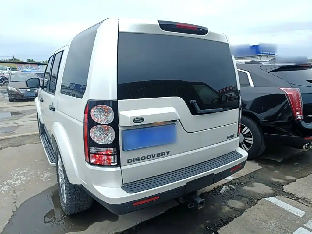 Land Rover Discovery — миниатюра 6