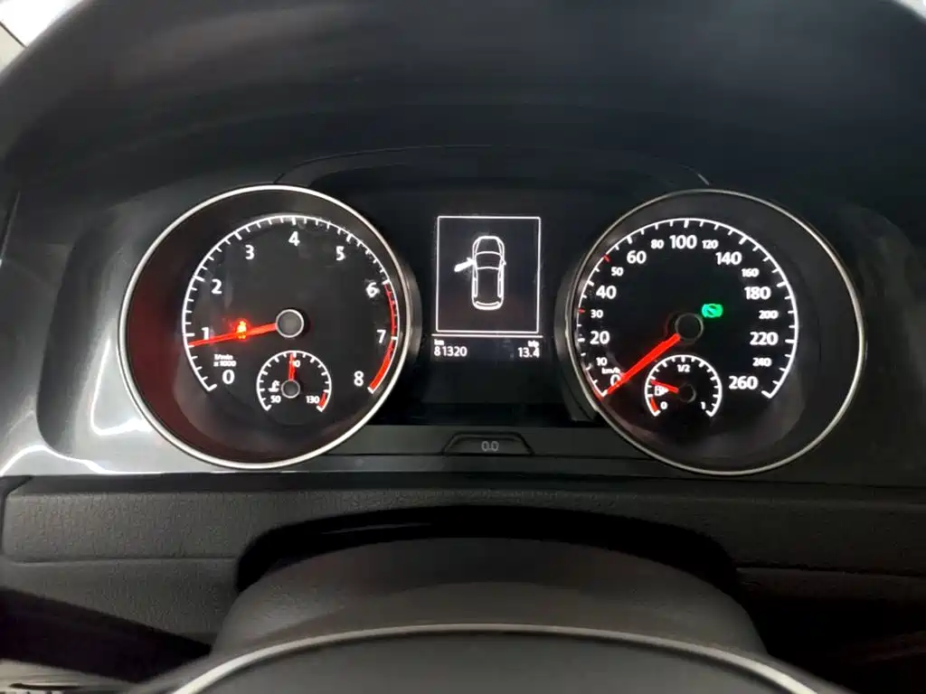 Volkswagen Golf — миниатюра 12