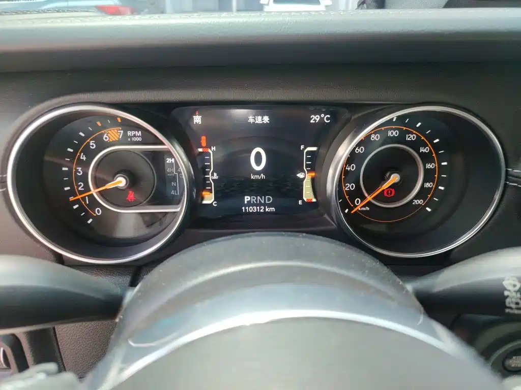 Jeep Wrangler — миниатюра 7