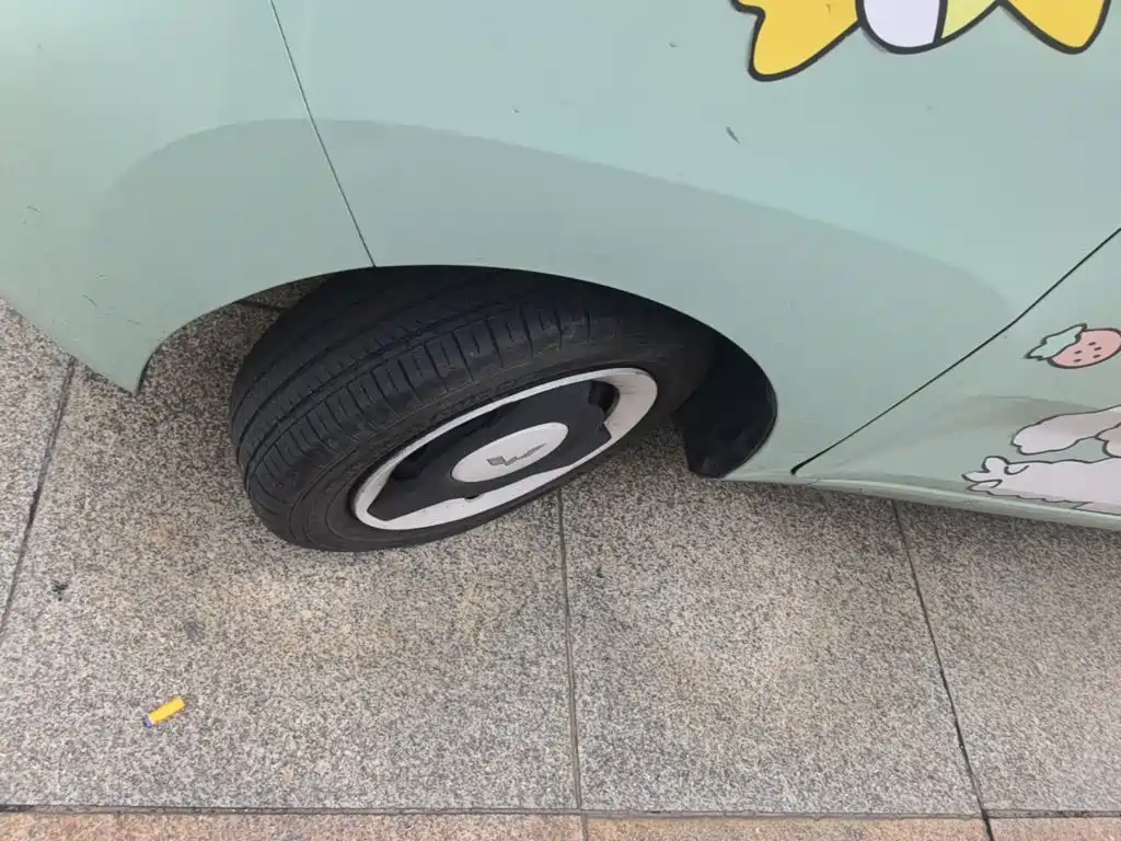 Wuling MINIEV — миниатюра 23