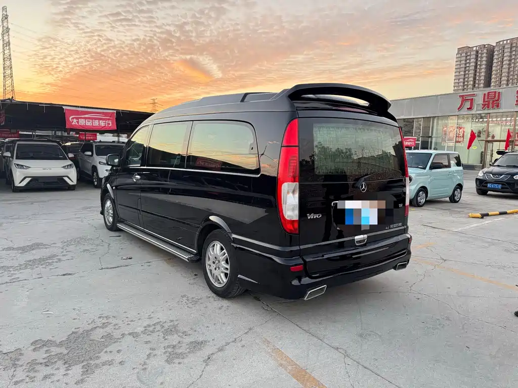 Mercedes-Benz Vito — миниатюра 7