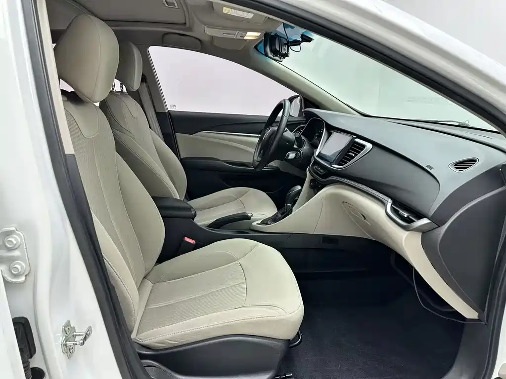 Buick Excelle — миниатюра 4