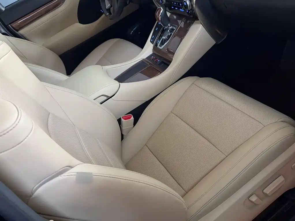 Toyota Alphard 2015 3.5L Luxury