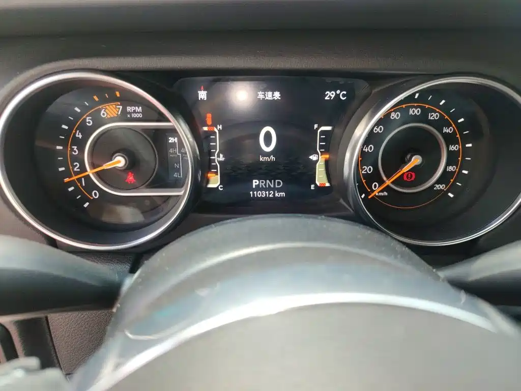 Jeep Wrangler — миниатюра 8