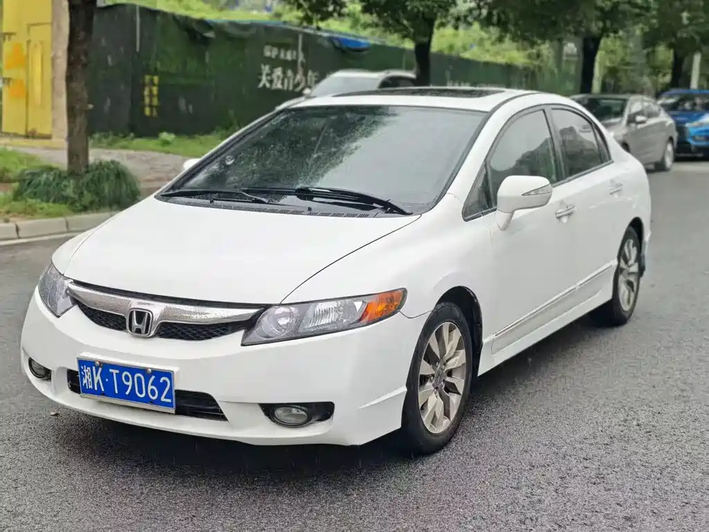 Honda Civic — миниатюра 3