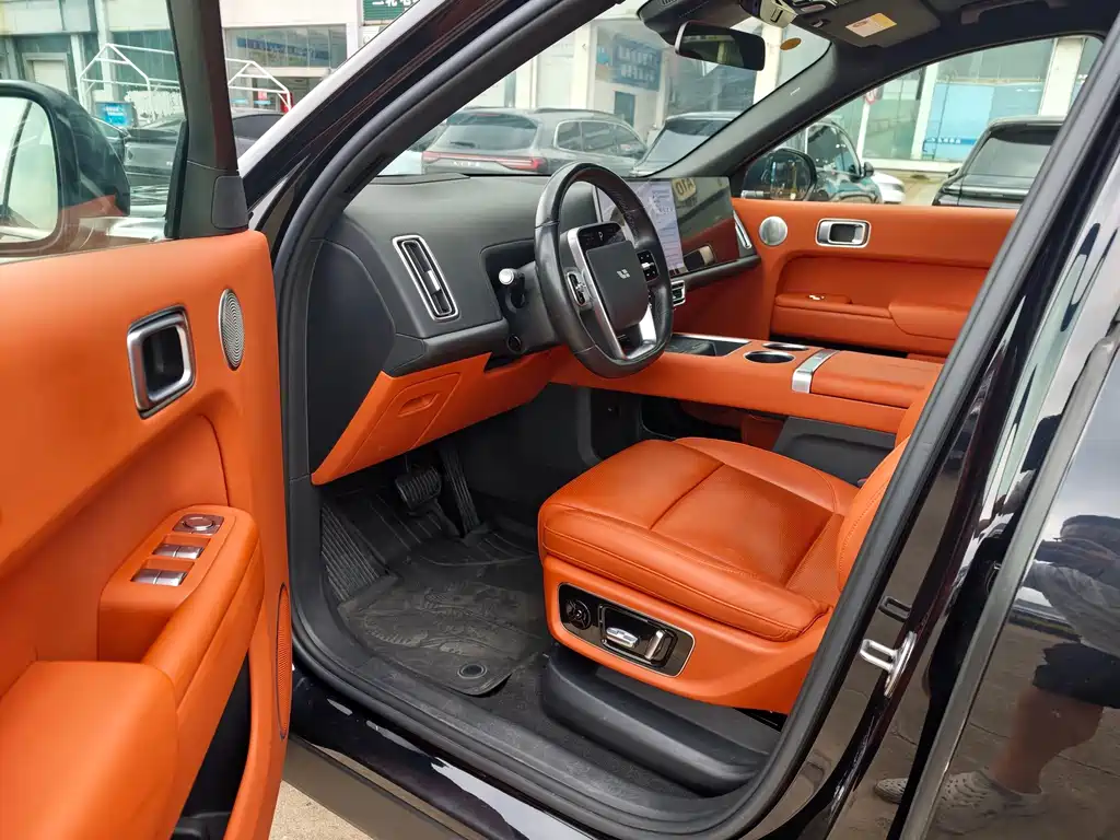 Li Auto Li L8 — миниатюра 4
