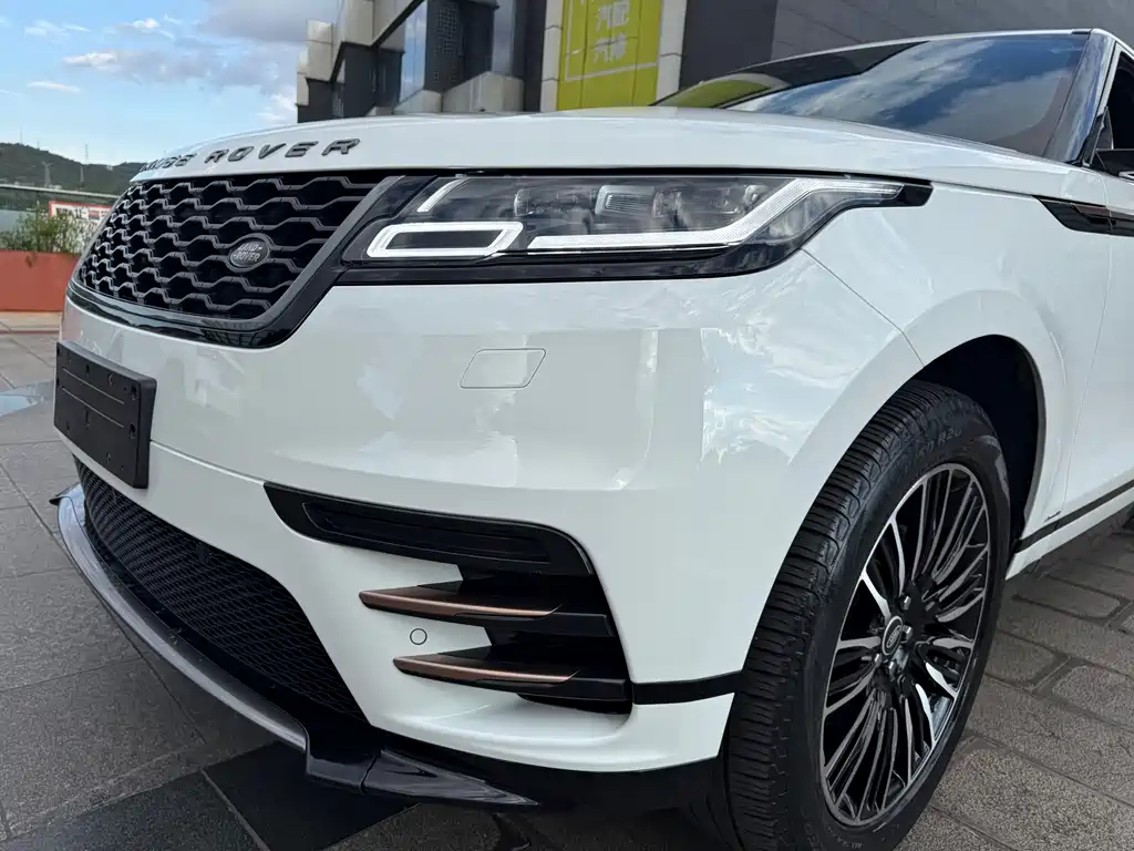 Land Rover Velar — миниатюра 13