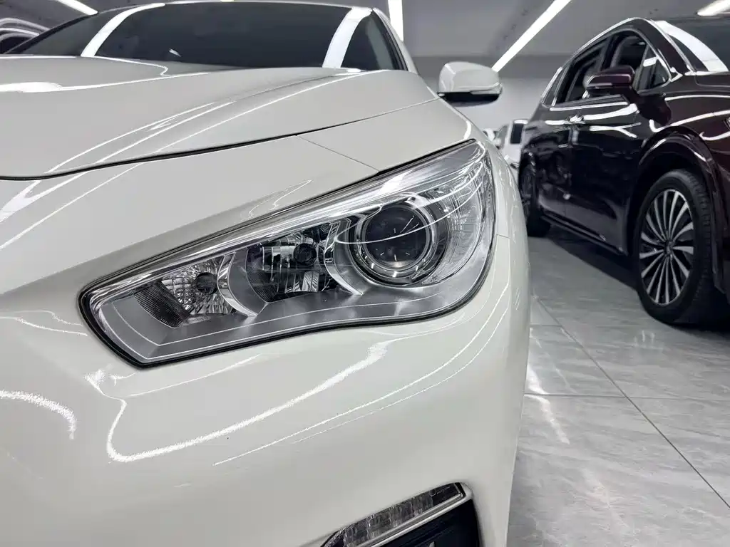Infiniti Q50L — миниатюра 23