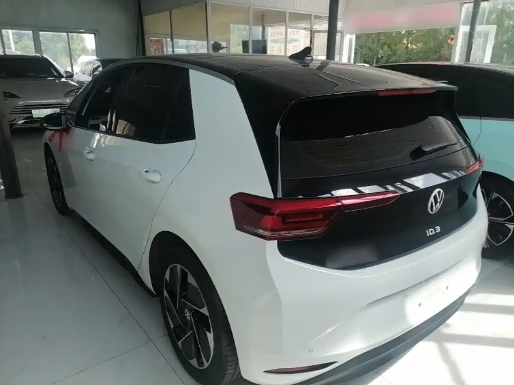 Volkswagen ID.3 — миниатюра 5